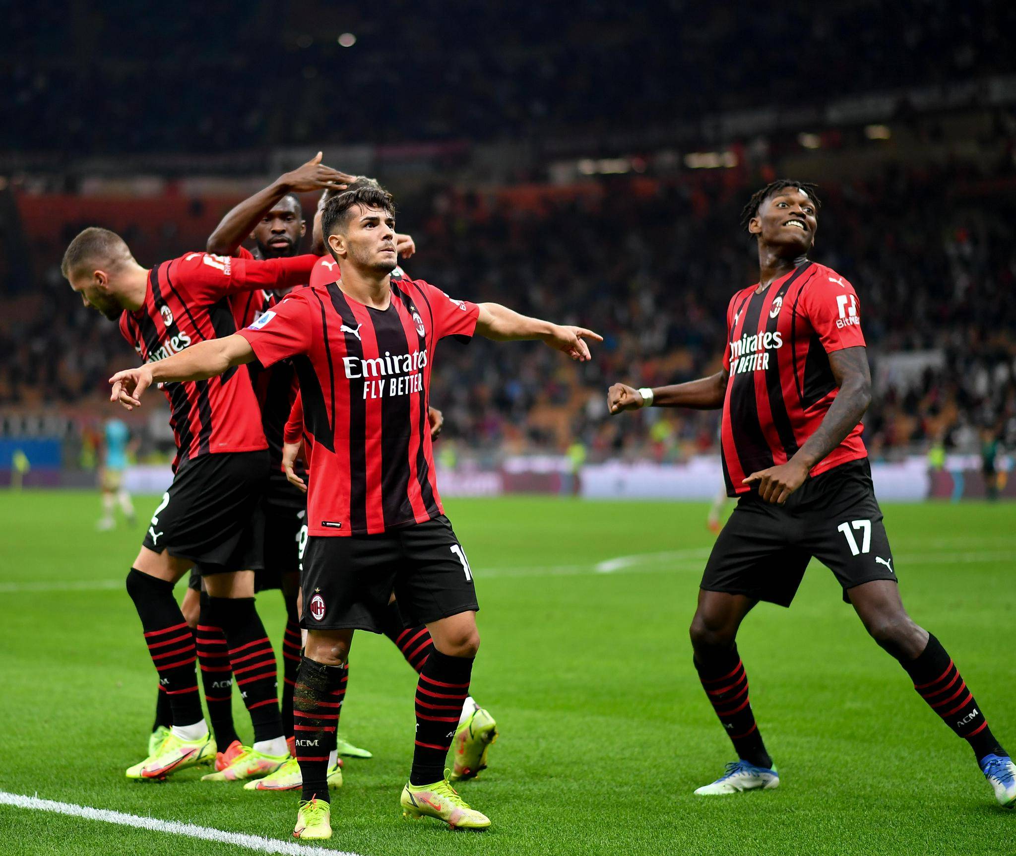 更反映在球 更反映在球