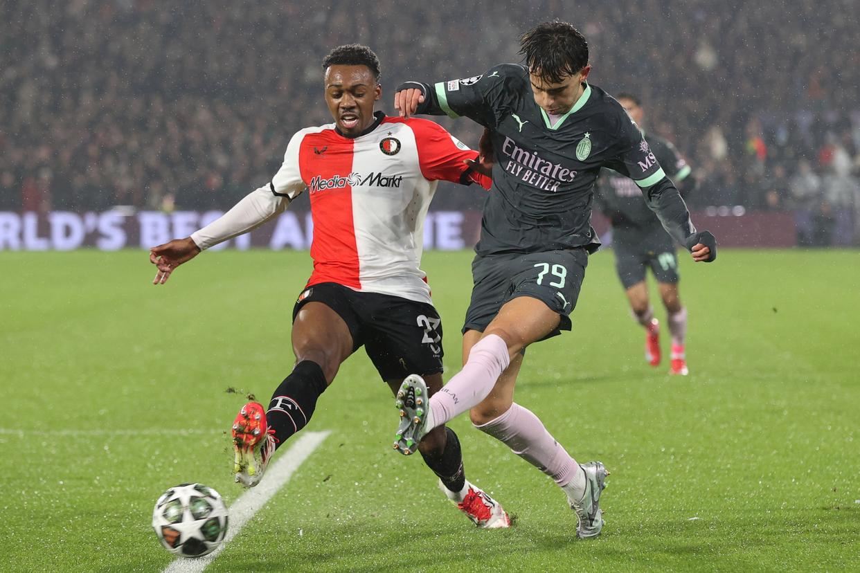 更是足球这 更是足球这