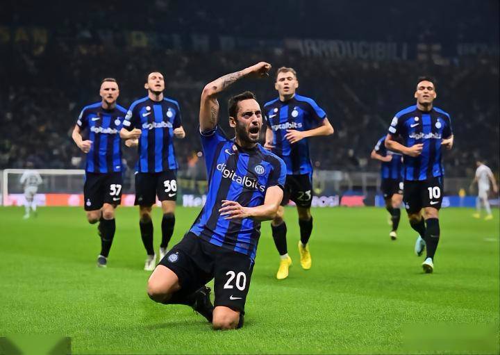 在这个背景 在这个背景